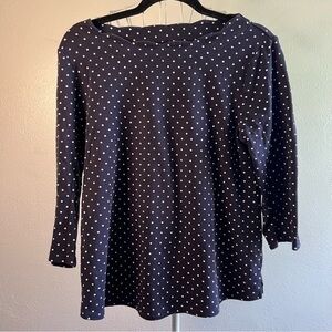 Croft & Barrow navy/white polka dot shirt. 3/4 length sleeves.Size M. Like new.